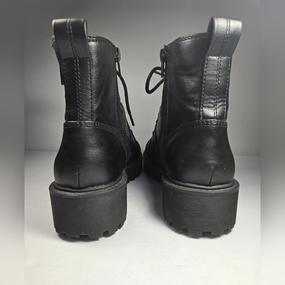 GUESS LOGO Combat Boot Size 6.5M - Picture 6 of 8